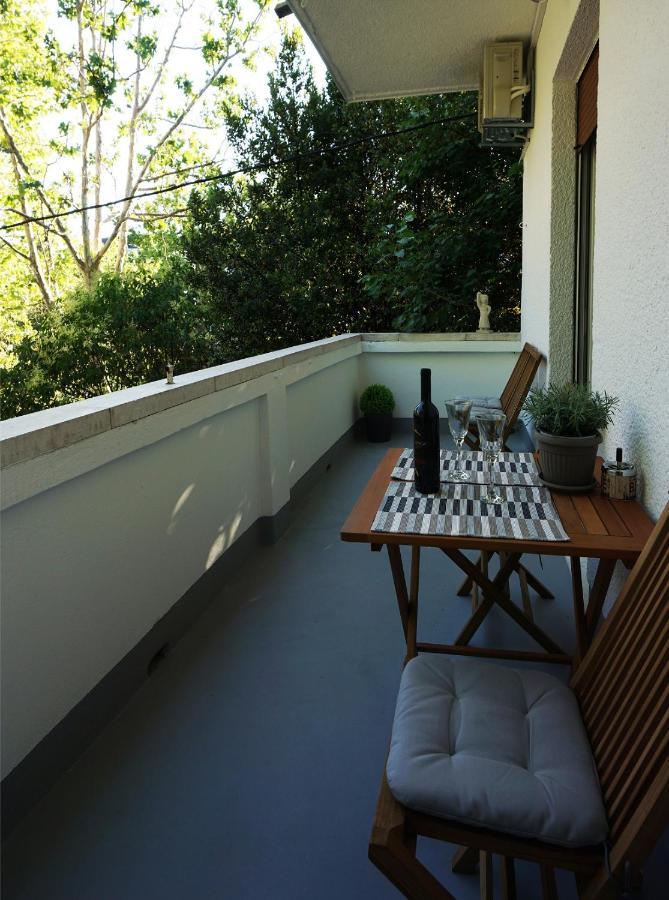 Deluxe Apartment Joia With Balcony On The Beach Bacvice, Free Parking, Old Town, Near Ferry Port Split Buitenkant foto