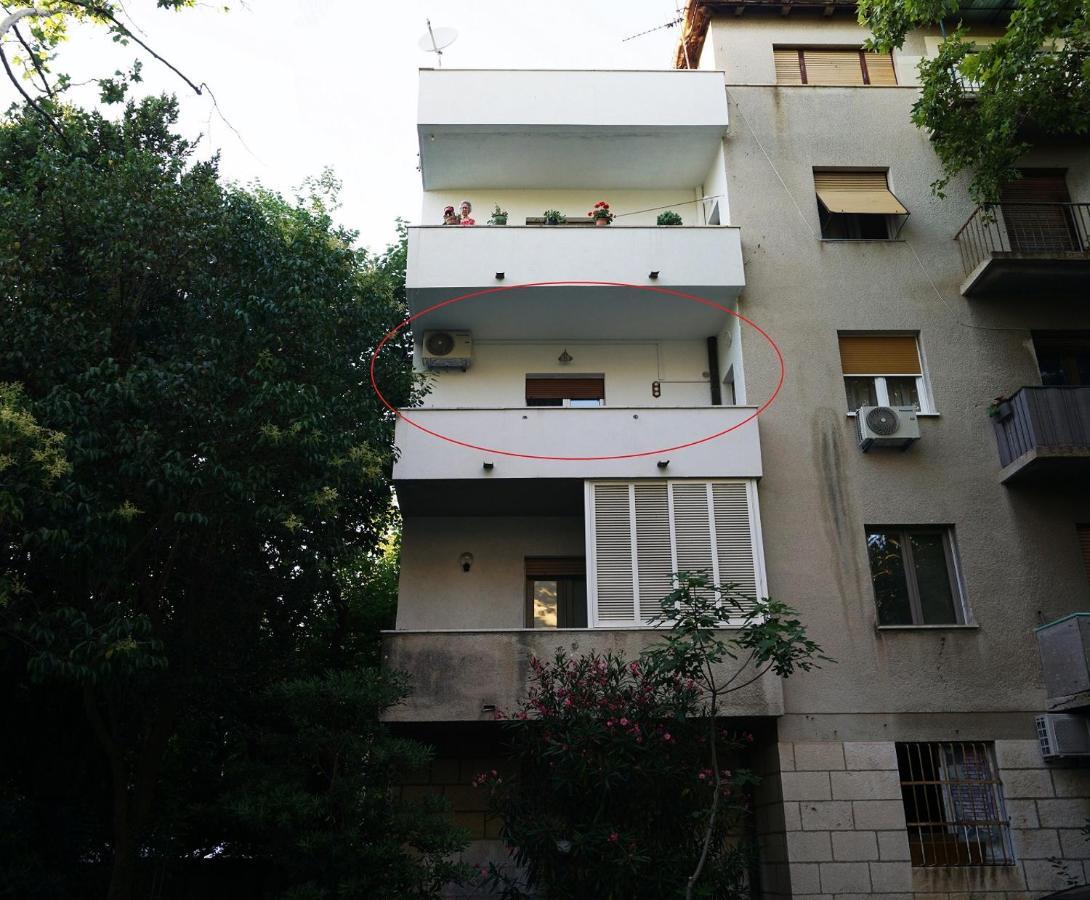 Deluxe Apartment Joia With Balcony On The Beach Bacvice, Free Parking, Old Town, Near Ferry Port Split Buitenkant foto