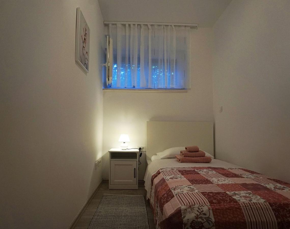 Deluxe Apartment Joia With Balcony On The Beach Bacvice, Free Parking, Old Town, Near Ferry Port Split Buitenkant foto
